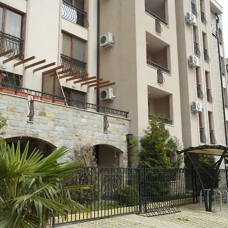 Cascadas Apartment *